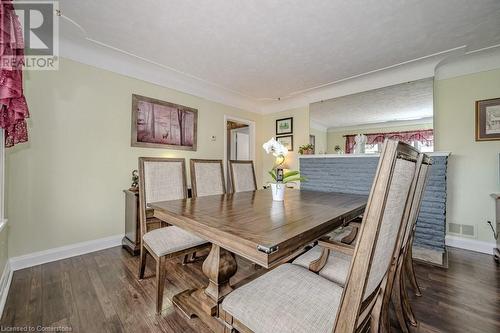 925 Highway 6 N, Flamborough, ON - Indoor Photo Showing Dining Room