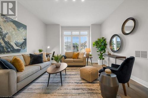 2229 Littondale Lane, Oakville, ON - Indoor Photo Showing Living Room