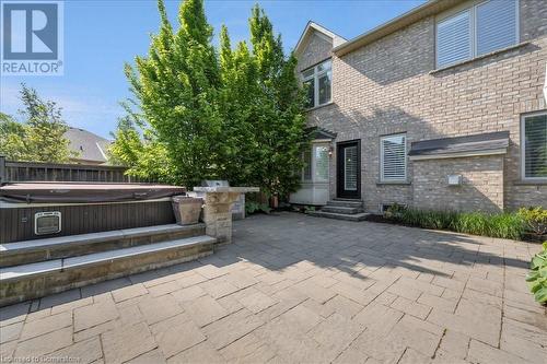 2229 Littondale Lane, Oakville, ON - Outdoor