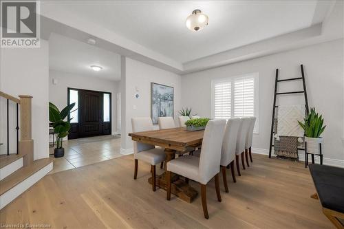 2229 Littondale Lane, Oakville, ON - Indoor Photo Showing Dining Room