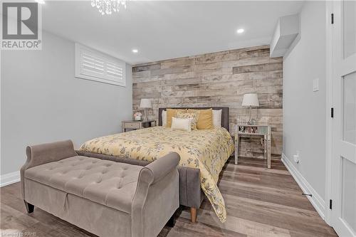 16 Gristmill Place, Hamilton, ON - Indoor Photo Showing Bedroom