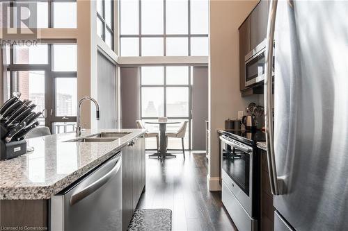 112 King Street E Unit# Ph 3, Hamilton, ON - Indoor Photo Showing Kitchen With Double Sink With Upgraded Kitchen