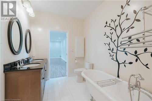 5662 Wesson Road, New Tecumseth, ON - Indoor Photo Showing Bathroom