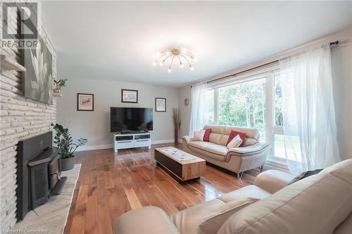 5662 Wesson Road, New Tecumseth, ON - Indoor Photo Showing Living Room With Fireplace