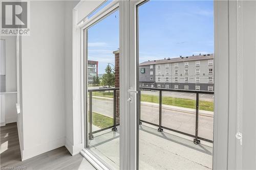 70 Windward Drive, Grimsby, ON - Indoor Photo Showing Other Room