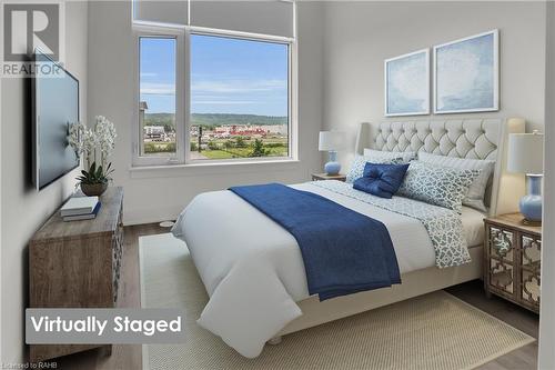 70 Windward Drive, Grimsby, ON - Indoor Photo Showing Bedroom