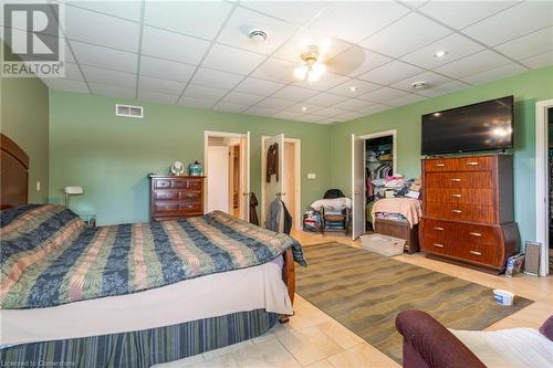 23 Amelia Street, Port Colborne, ON - Indoor Photo Showing Bedroom