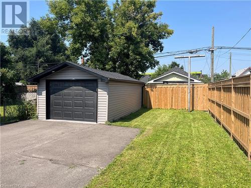 263 Kensington Avenue N, Hamilton, ON - Outdoor