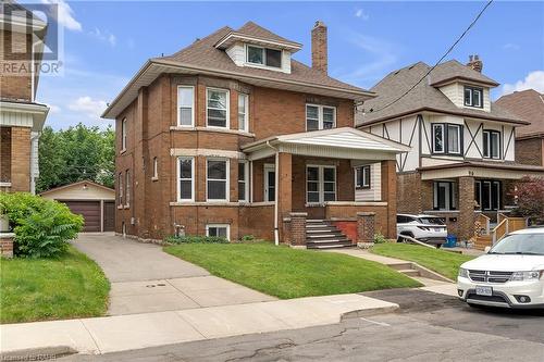 100 Balsam Avenue S, Hamilton, ON - Outdoor With Facade