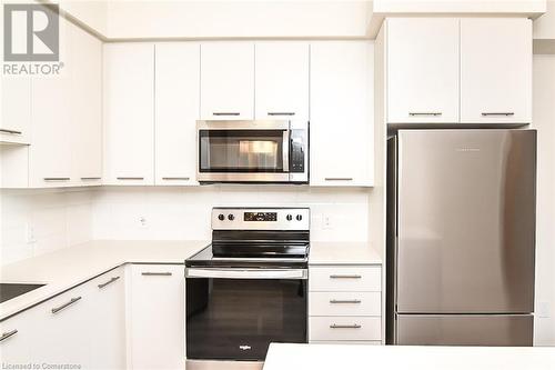 385 Winston Road Unit# 307, Grimsby, ON - Indoor Photo Showing Kitchen