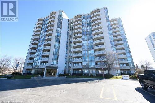 5090 Pinedale Avenue Unit# 203, Burlington, ON - Outdoor With Balcony With Facade