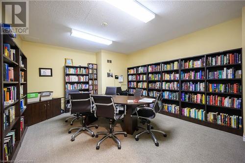 5090 Pinedale Avenue Unit# 203, Burlington, ON - Indoor Photo Showing Office