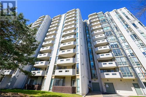 5090 Pinedale Avenue Unit# 203, Burlington, ON - Outdoor With Balcony With Facade