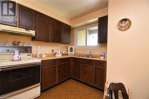 2 Westdale Avenue, Port Dover, ON - Indoor Photo Showing Kitchen With Double Sink