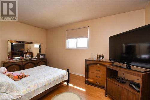 2 Westdale Avenue, Port Dover, ON - Indoor Photo Showing Bedroom