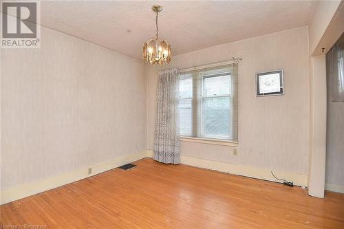 493 Crosby Avenue, Burlington, ON - Indoor Photo Showing Other Room