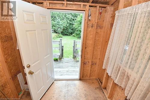 493 Crosby Avenue, Burlington, ON - Indoor Photo Showing Other Room