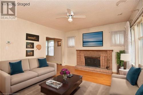 493 Crosby Avenue, Burlington, ON - Indoor Photo Showing Living Room With Fireplace