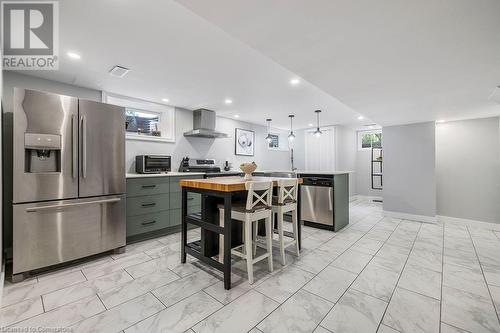 330 Ofield Road S, Dundas, ON - Indoor Photo Showing Kitchen