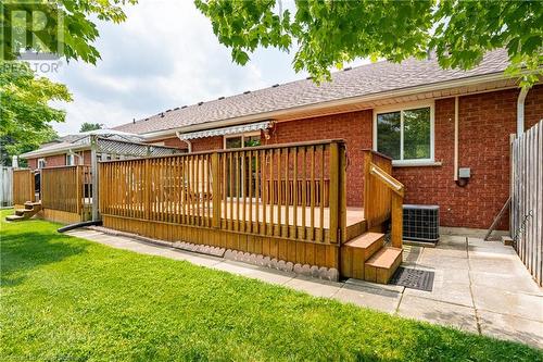 45 Applewood Drive Unit# 3, Brantford, ON - Outdoor With Exterior