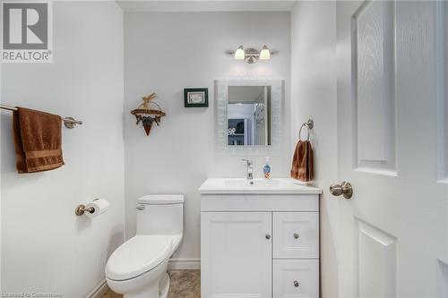 8 Hampton Court, Port Dover, ON - Indoor Photo Showing Bathroom