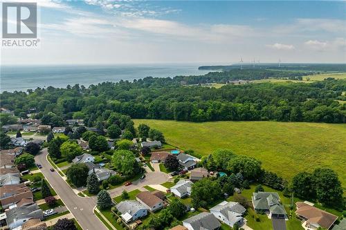 8 Hampton Court, Port Dover, ON - Outdoor With View