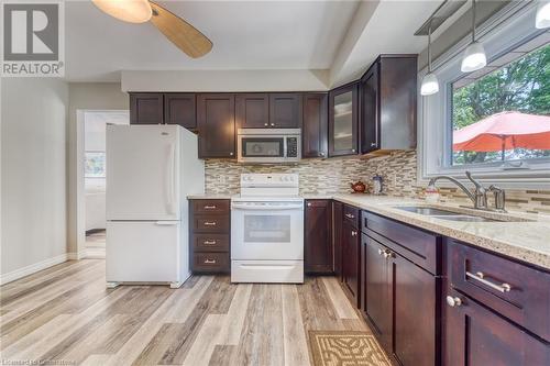 8 Hampton Court, Port Dover, ON - Indoor Photo Showing Kitchen With Double Sink