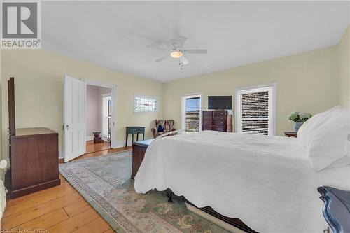 141 Mount Albion Road, Hamilton, ON - Indoor Photo Showing Bedroom