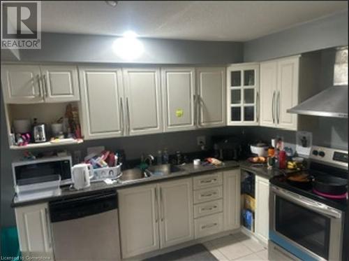 64 Clough Crescent, Guelph, ON - Indoor Photo Showing Kitchen