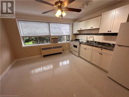 119 Macnab Street Unit# 9, Hamilton, ON - Indoor Photo Showing Kitchen