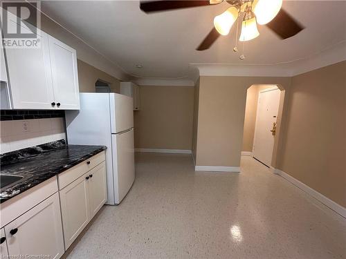 119 Macnab Street Unit# 9, Hamilton, ON - Indoor Photo Showing Kitchen