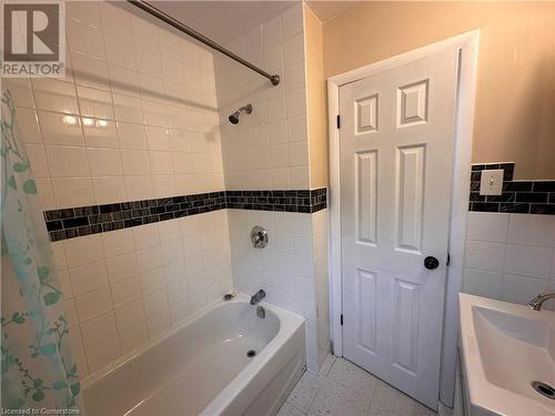 119 Macnab Street Unit# 9, Hamilton, ON - Indoor Photo Showing Bathroom