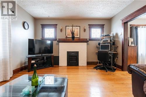 5424 Second Avenue, Niagara Falls, ON - Indoor Photo Showing Other Room