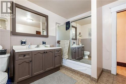 5424 Second Avenue, Niagara Falls, ON - Indoor Photo Showing Bathroom