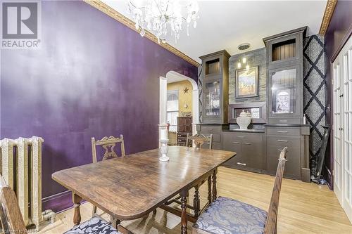 34 Park Avenue, Brantford, ON - Indoor Photo Showing Dining Room