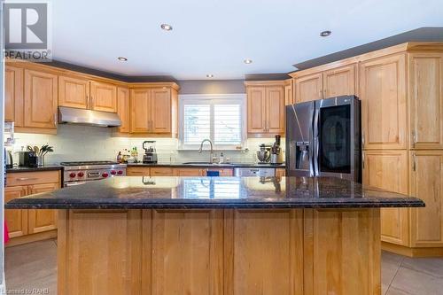 2379 Sovereign Street, Oakville, ON - Indoor Photo Showing Kitchen