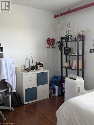 12 Bridgeport Road E Unit# 16, Waterloo, ON - Indoor Photo Showing Bedroom