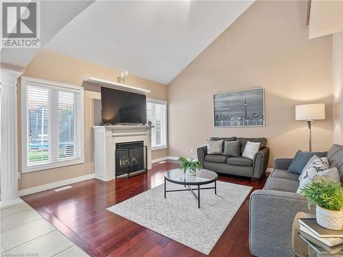 52 Arrowhead Drive, Hamilton, ON - Indoor Photo Showing Living Room With Fireplace