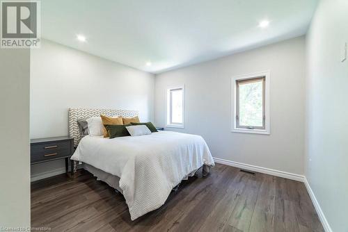 134 Gibson Avenue, Hamilton, ON - Indoor Photo Showing Bedroom