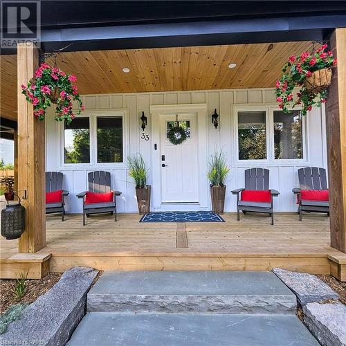 33 Mary Street W, Niagara-On-The-Lake, ON - Outdoor With Deck Patio Veranda