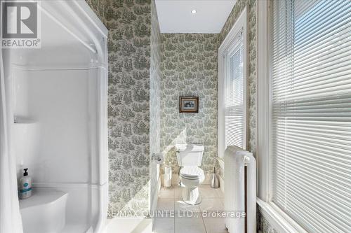 2 Johnson Street, Prince Edward County (Picton), ON - Indoor Photo Showing Bathroom