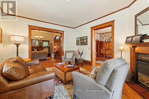 2 Johnson Street, Prince Edward County (Picton), ON - Indoor Photo Showing Living Room With Fireplace