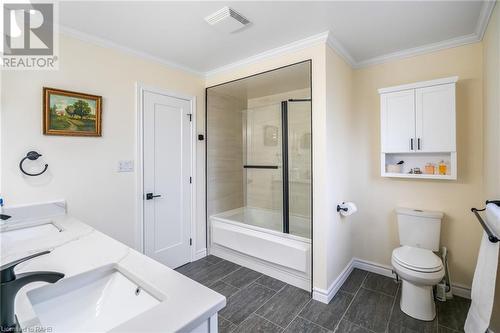 5 Lower Canada Drive, Niagara-On-The-Lake, ON - Indoor Photo Showing Bathroom