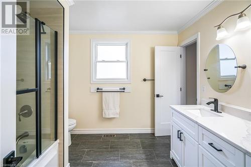 5 Lower Canada Drive, Niagara-On-The-Lake, ON - Indoor Photo Showing Bathroom