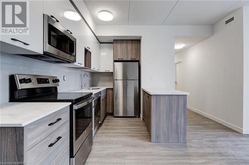 49 Walnut Street S Unit# 2305, Hamilton, ON - Indoor Photo Showing Kitchen With Stainless Steel Kitchen