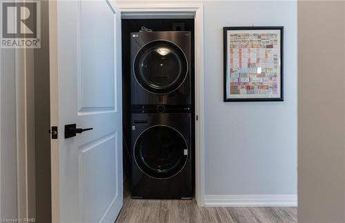 120 Springvalley Crescent Unit# 303, Hamilton, ON - Indoor Photo Showing Laundry Room