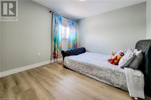 55 Alexsia Court, Hamilton, ON - Indoor Photo Showing Bedroom