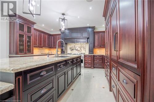 2659 2 Side Road, Burlington, ON - Indoor Photo Showing Kitchen With Upgraded Kitchen