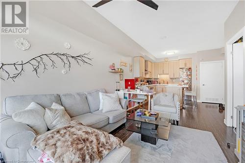 2093 Fairview Street Unit# 408, Burlington, ON - Indoor Photo Showing Living Room