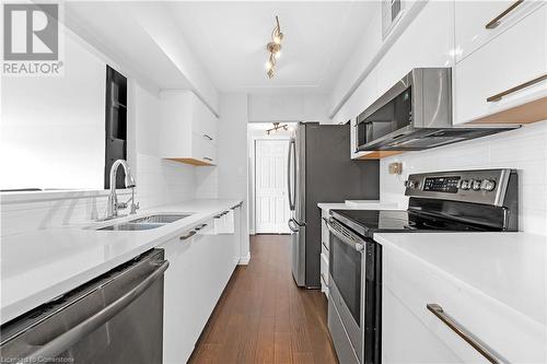 40 Harrisford Street Unit# 706, Hamilton, ON - Indoor Photo Showing Kitchen With Double Sink With Upgraded Kitchen